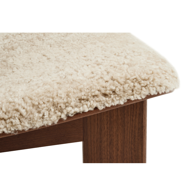 Fauteuil CHISEL SHEEPSKIN Sheepskin Mohawi 21/ noyer HAY