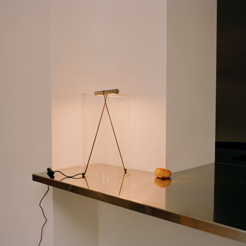 Lampe à poser TO-TIE T2 Noir anodisé FLOS