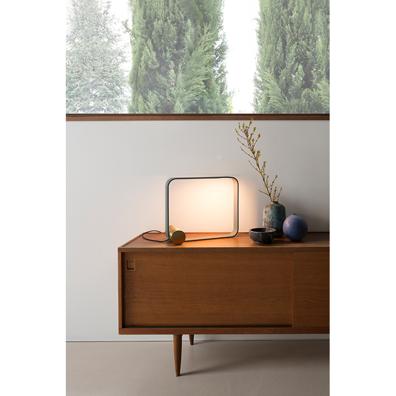Lampe à poser NASTRO 563.32 Noir/ laiton TOOY