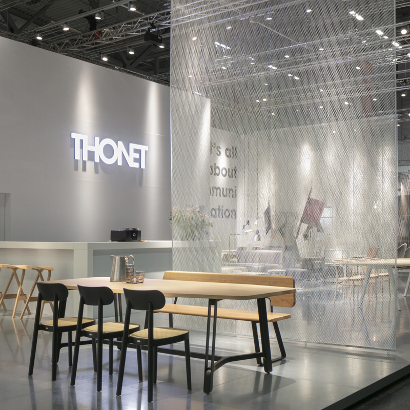 Chaise 118 Noir THONET