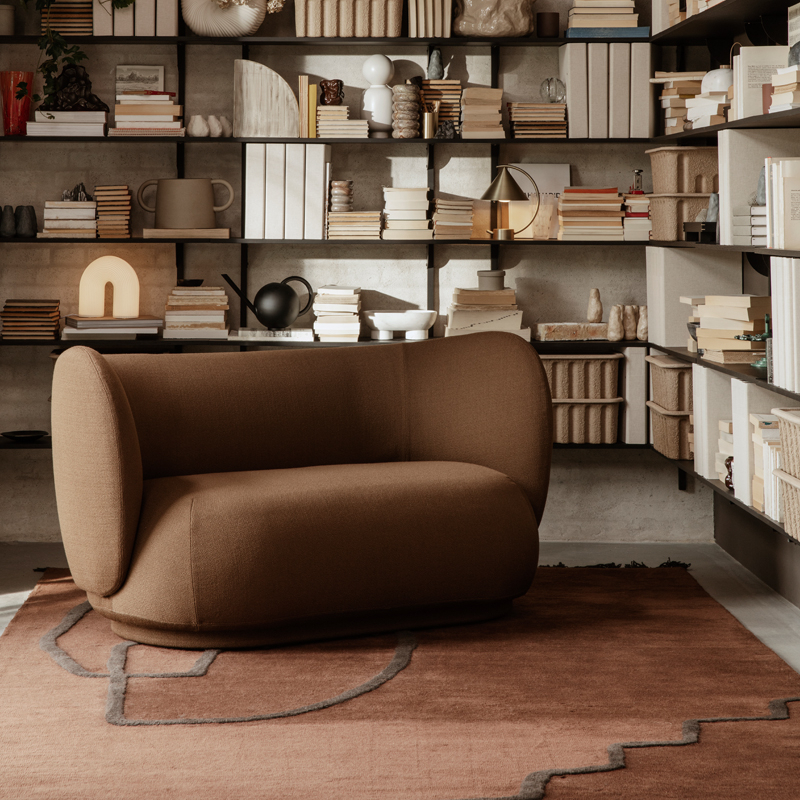Canapé RICO 2 places Bouclé Blanc cassé FERM LIVING