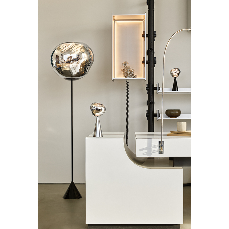 Lampadaire MELT CONE SLIM Fumé TOM DIXON