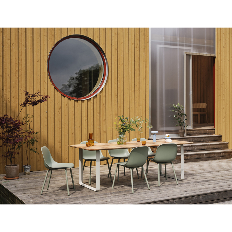 Table 70/70 OUTDOOR Gris MUUTO