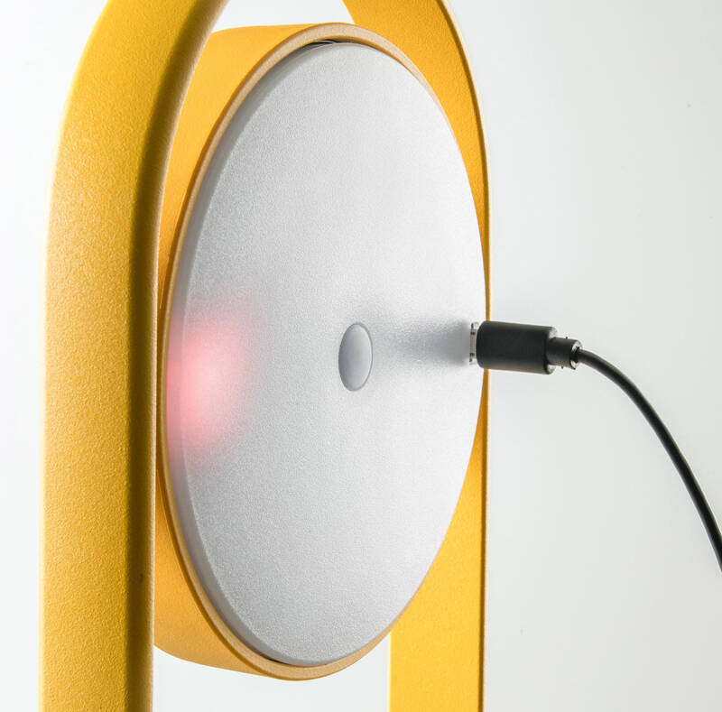 Lampe à poser GIRAVOLTA 1799 Orange PEDRALI