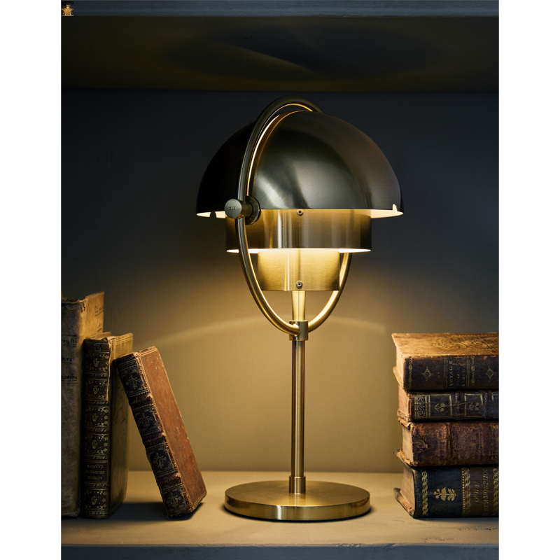 Lampe à poser MULTI-LITE Portable Laiton GUBI