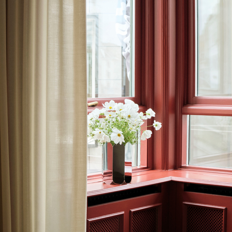 Vase Vase ARCS Miroir HAY