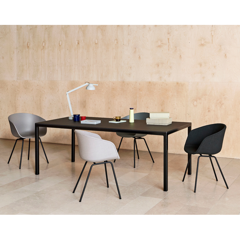 Chaise ABOUT A CHAIR AAC 27 Surface 120 HAY