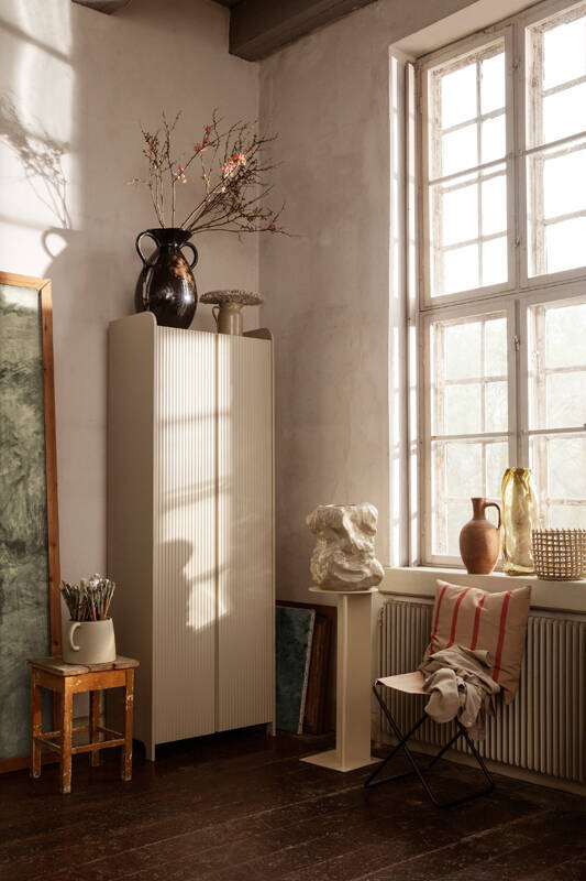 Meuble de rangement SILL TALL Cachemire FERM LIVING