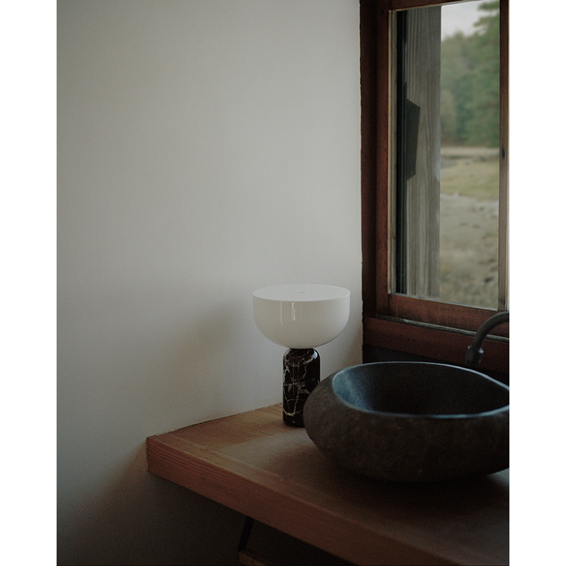 Lampe à poser KIZU PORTABLE Marbre Gris du Marais NEW WORKS