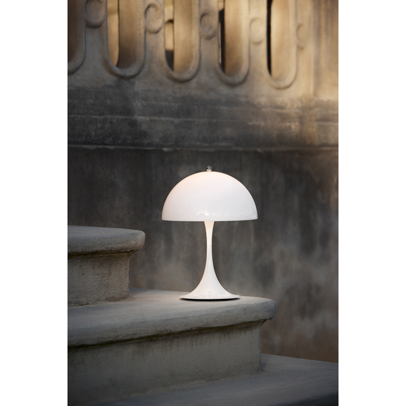 Lampe à poser PANTHELLA 250 PORTABLE Blanc opalin LOUIS POULSEN