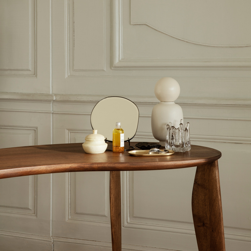 Miroir Miroir POND TABLE Chrome foncé FERM LIVING