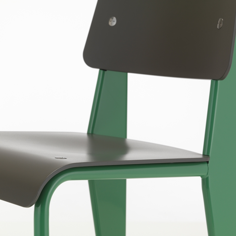 Chaise STANDARD SP Basalte/ Prouvé Blé Vert VITRA
