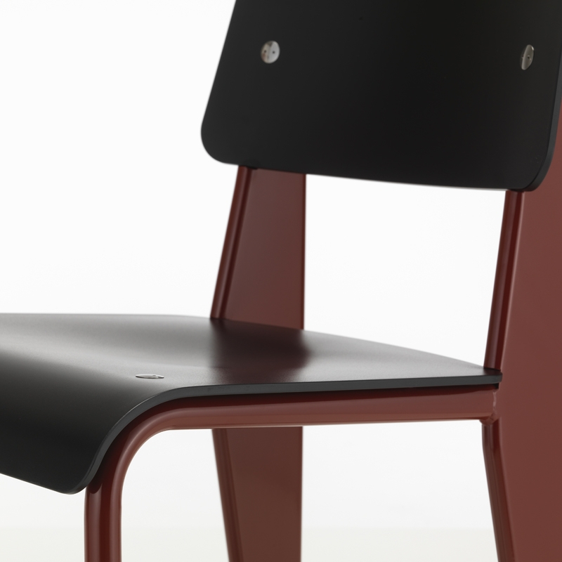 Chaise STANDARD SP Noir/ Rouge japonais VITRA