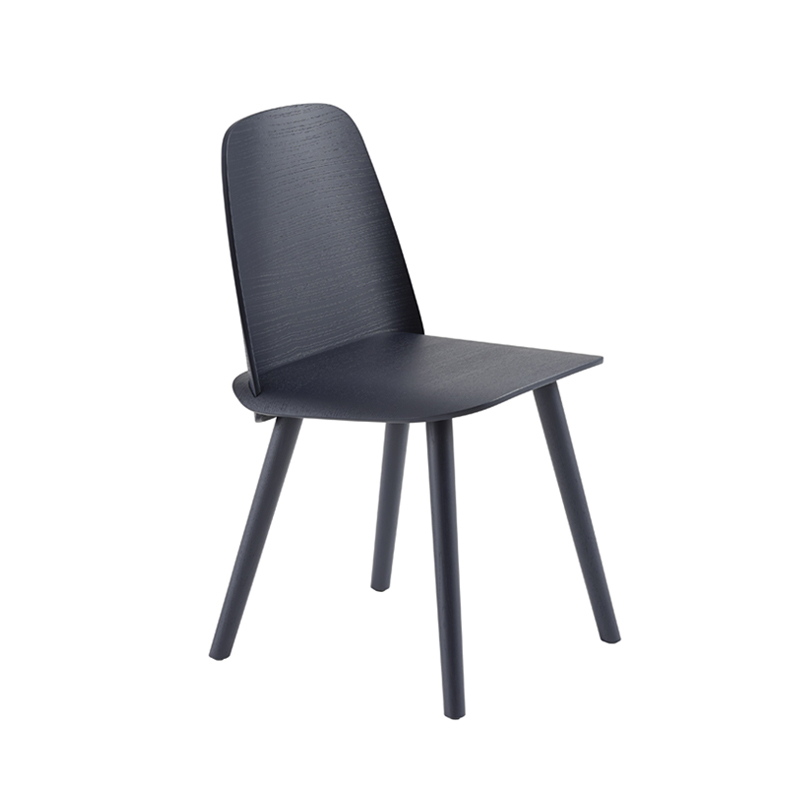 Chaise NERD Bleu nuit MUUTO