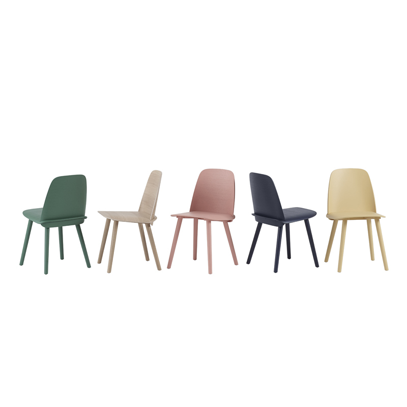 Chaise NERD Bleu nuit MUUTO