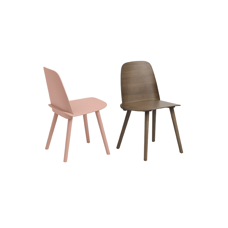 Chaise NERD Brun foncé MUUTO