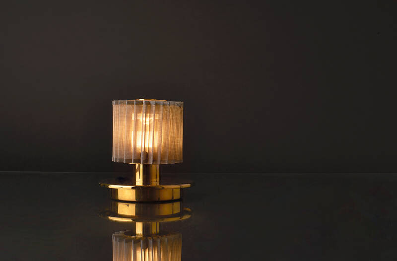 Lampe à poser IN THE SUN TABLE Doré / maille argenté DCW EDITIONS