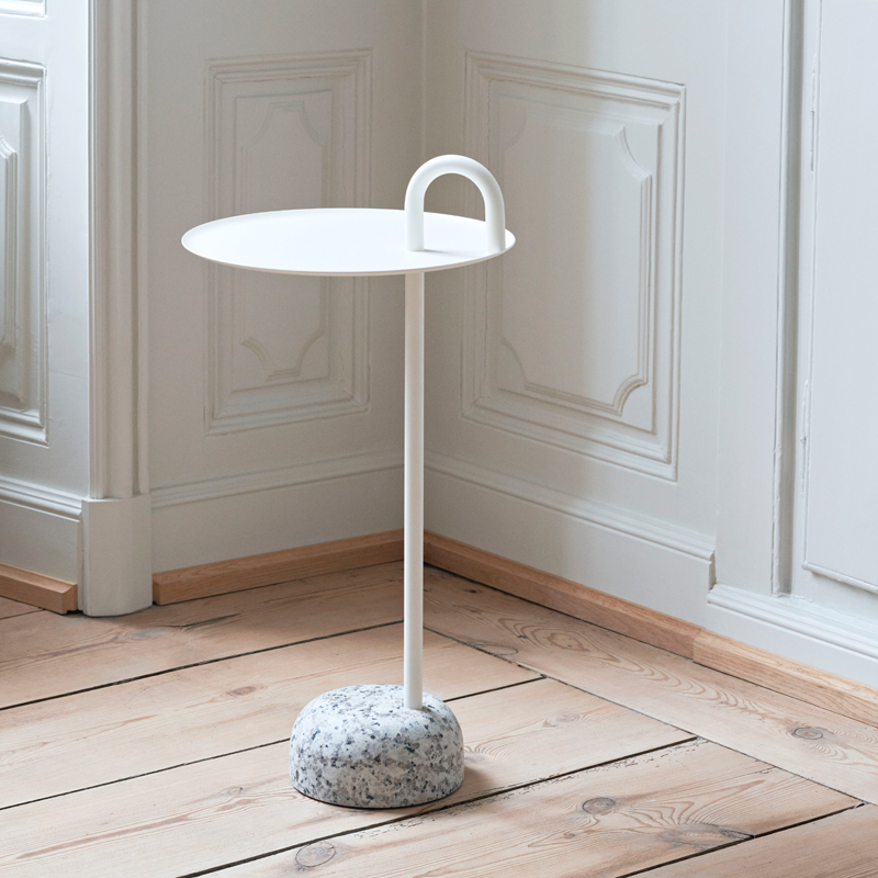 Table d'appoint guéridon BOWLER Beige HAY