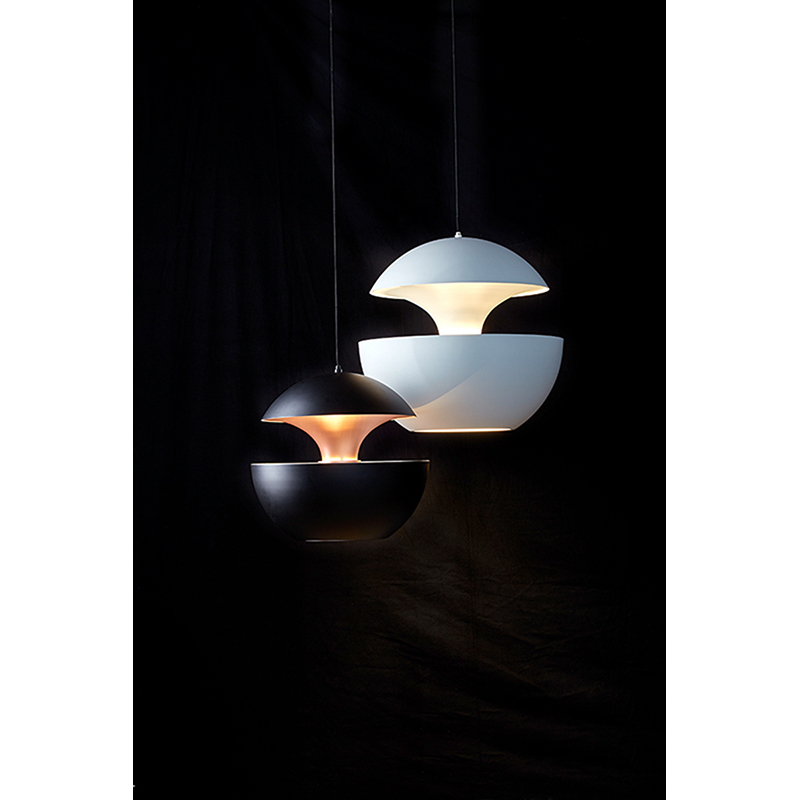 Suspension HERE COMES THE SUN 250 Noir & blanc DCW EDITIONS
