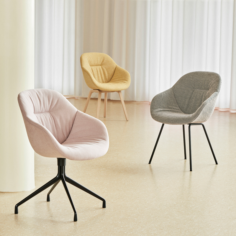 Chaise ABOUT A CHAIR AAC 123 SOFT Halllingdal 407 HAY