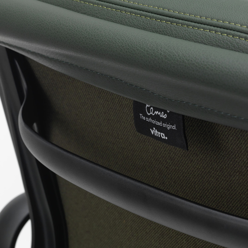 Fauteuil de bureau SOFT PAD EA 217 Cuir Premium F Jade VITRA
