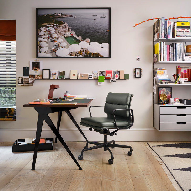 Fauteuil de bureau SOFT PAD EA 217 Cuir Premium F Jade VITRA