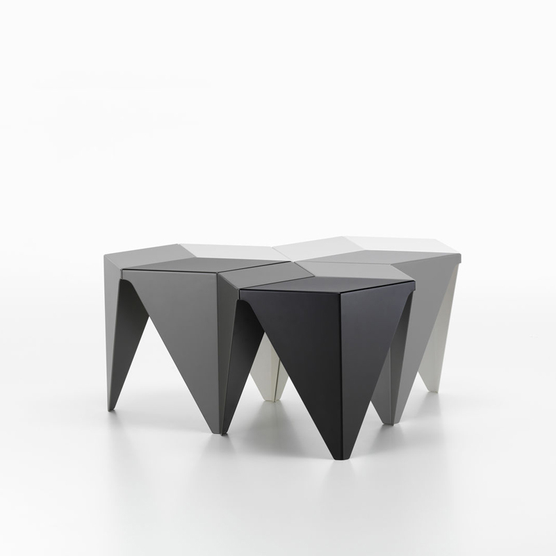 Table d'appoint guéridon PRISMATIC Gris clair 3 tons VITRA