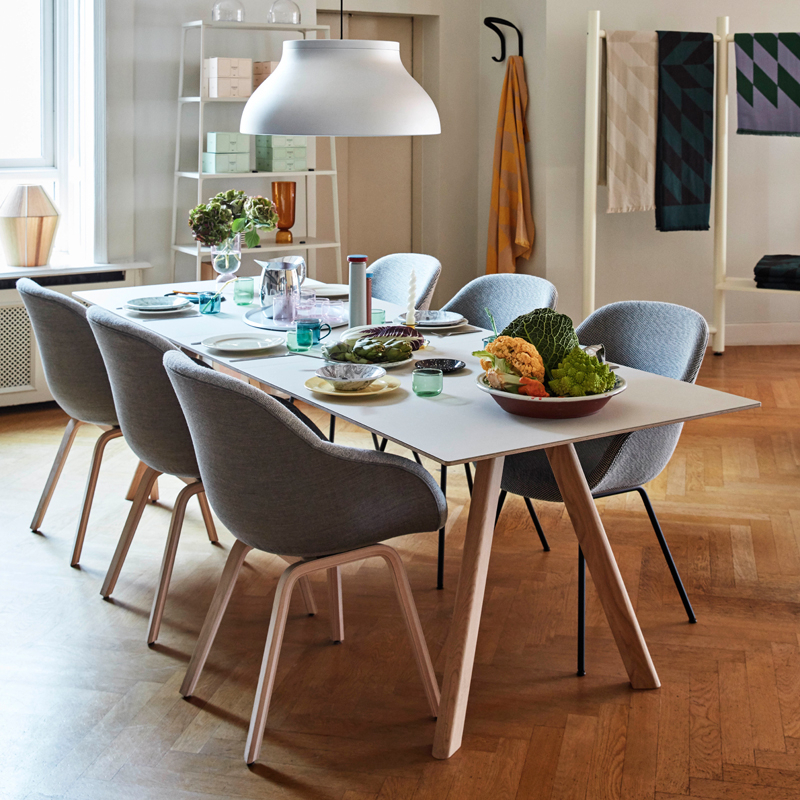 Table CPH 30 EXTENDABLE Lino gris/ chêne vernis à base d'eau HAY