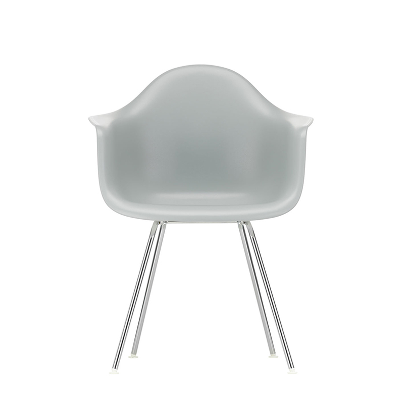Chaise EAMES PLASTIC ARMCHAIR DAX Gris clair RE VITRA