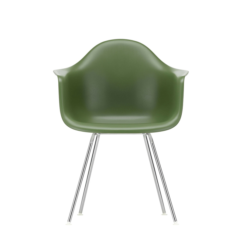 Chaise EAMES PLASTIC ARMCHAIR DAX Forêt RE VITRA