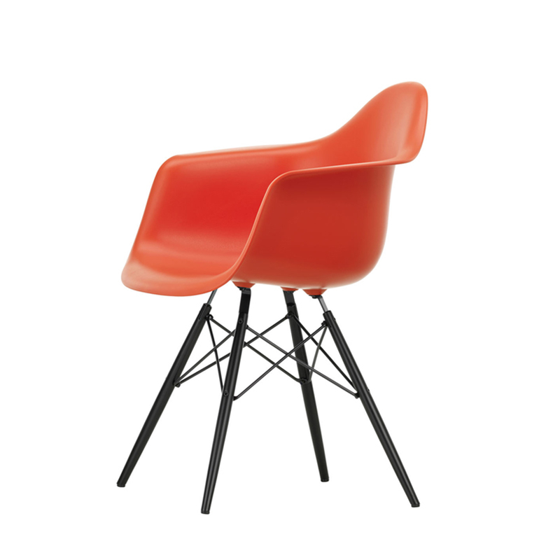Chaise EAMES PLASTIC ARMCHAIR DAW Rouge coquelicot RE VITRA