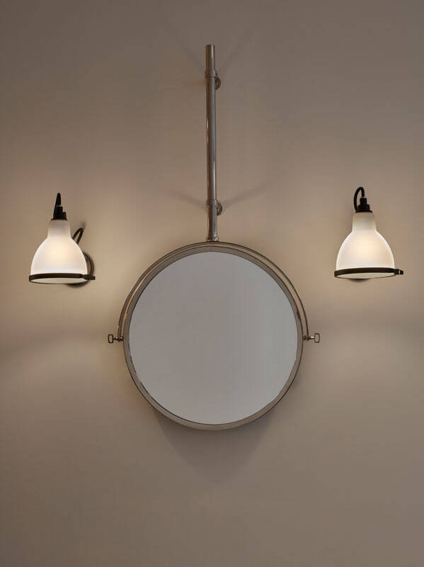 Applique GRAS N°304 BATHROOM Blanc DCW EDITIONS