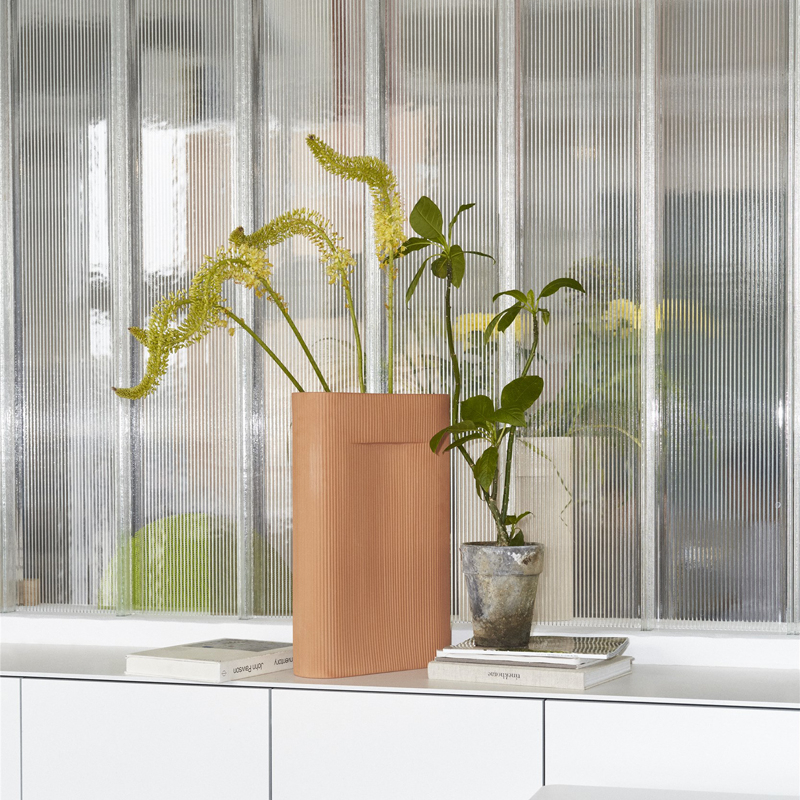 Vase Vase RIDGE Terracotta MUUTO