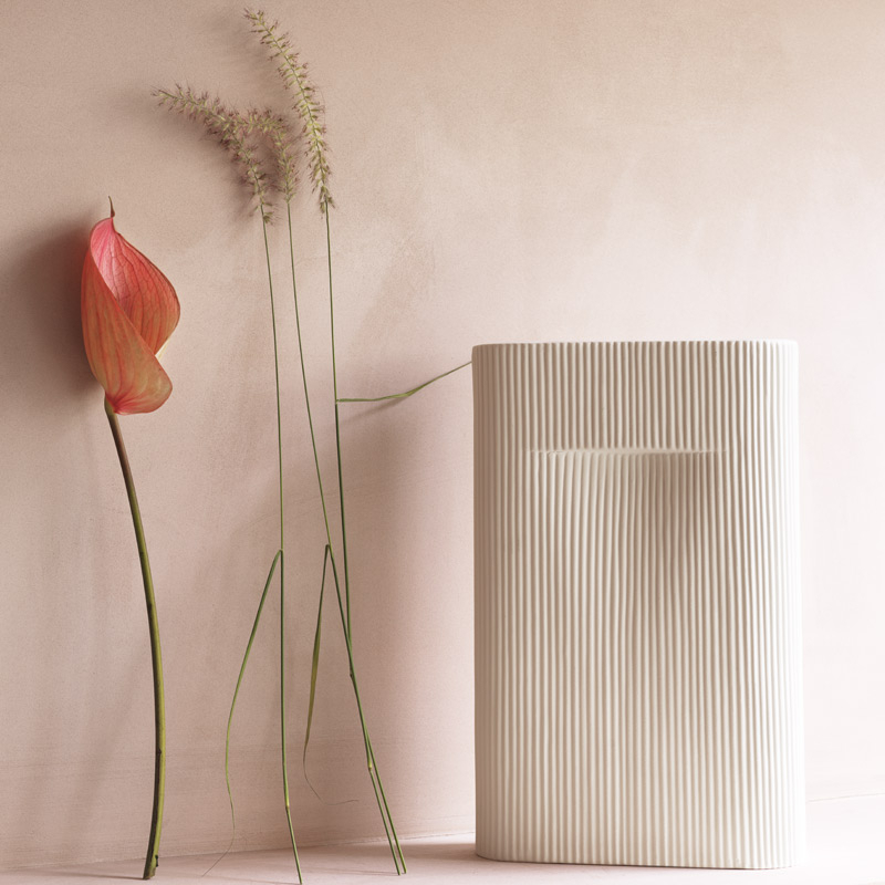Vase Vase RIDGE Blanc cassé MUUTO