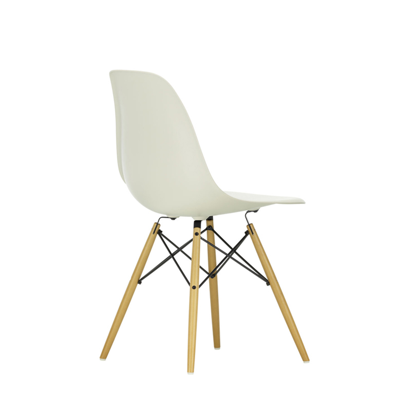 Chaise EAMES PLASTIC CHAIR DSW érable nuance de jaune Gris galet RE VITRA