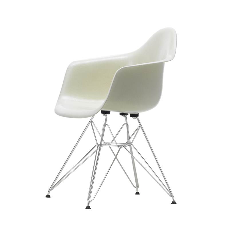 Chaise EAMES FIBERGLASS ARMCHAIR DAR Parchemin Eames VITRA