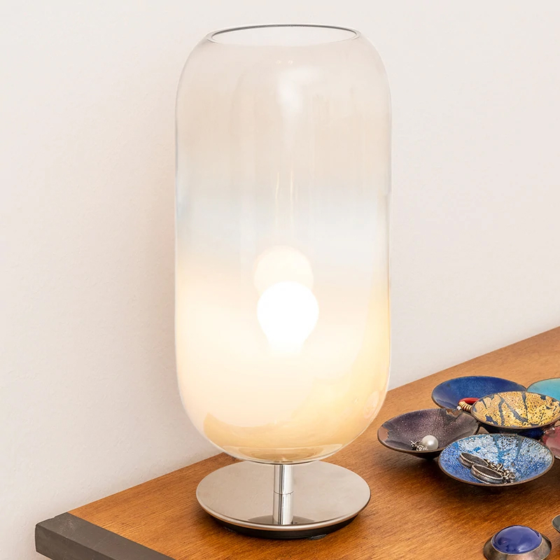 Lampe à poser GOPLE Cuivre ARTEMIDE