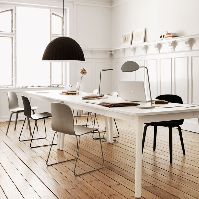 Chaise VISU pieds bois Gris MUUTO