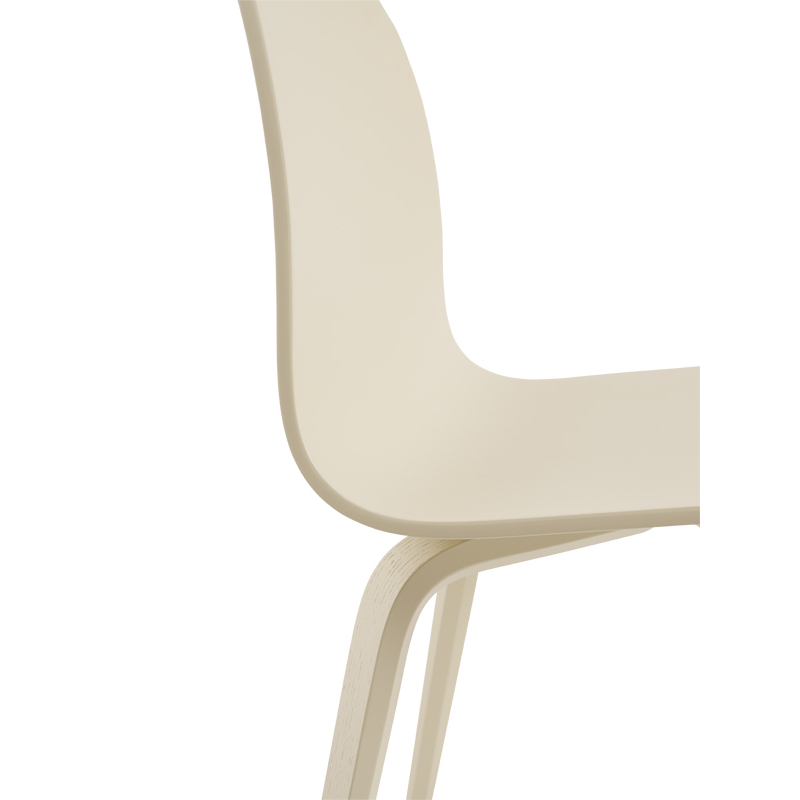 Chaise VISU pieds bois Sable MUUTO