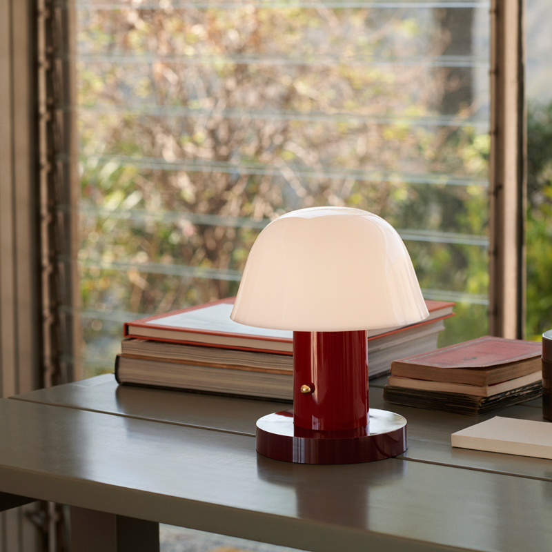 Lampe à poser SETAGO JH27 Bordeaux/ raisin AND TRADITION