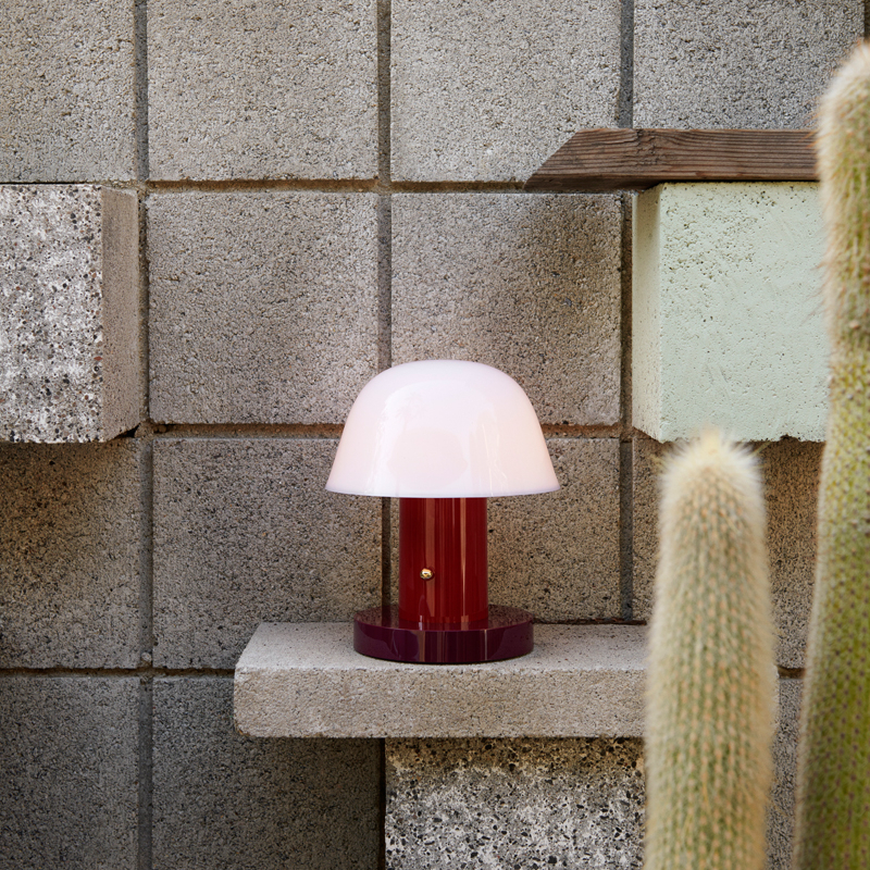 Lampe à poser SETAGO JH27 Bordeaux/ raisin AND TRADITION