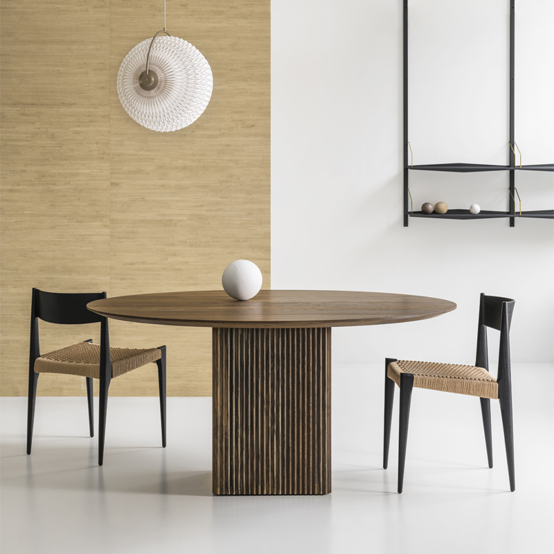 Table TEN ROUND Noyer huilé DK3