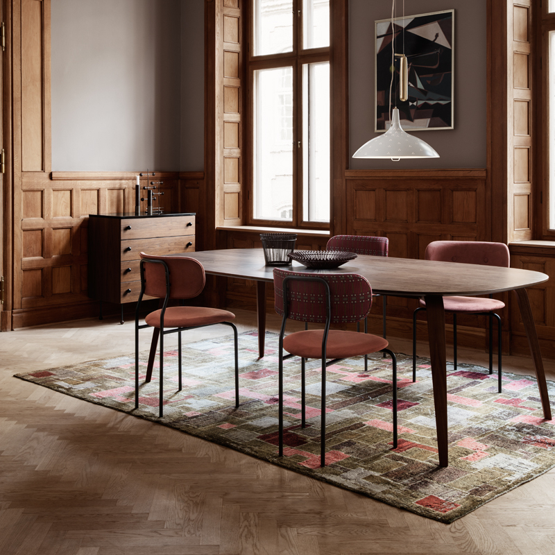 Table GUBI DINING ELLIPTICAL Noyer GUBI