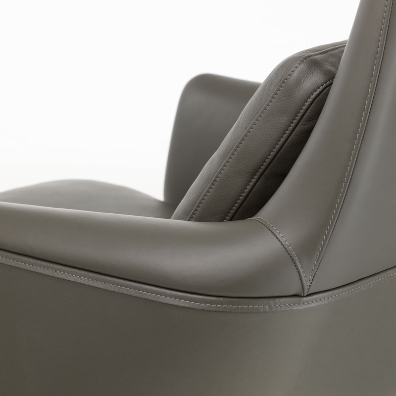 Fauteuil GRAND RELAX Gris Umbra 61/ noir VITRA