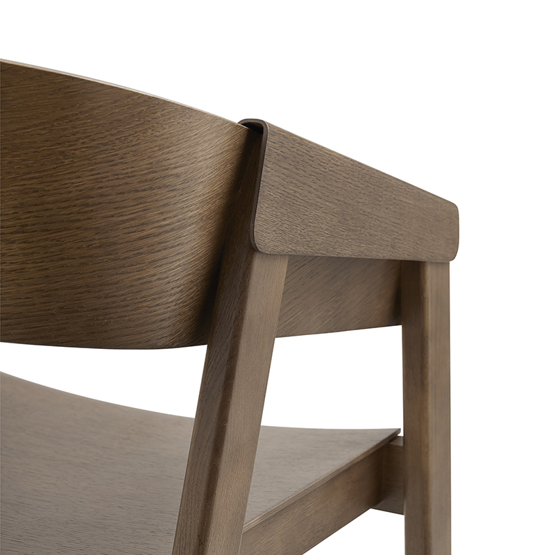 Chaise COVER ARMCHAIR Brun foncé MUUTO