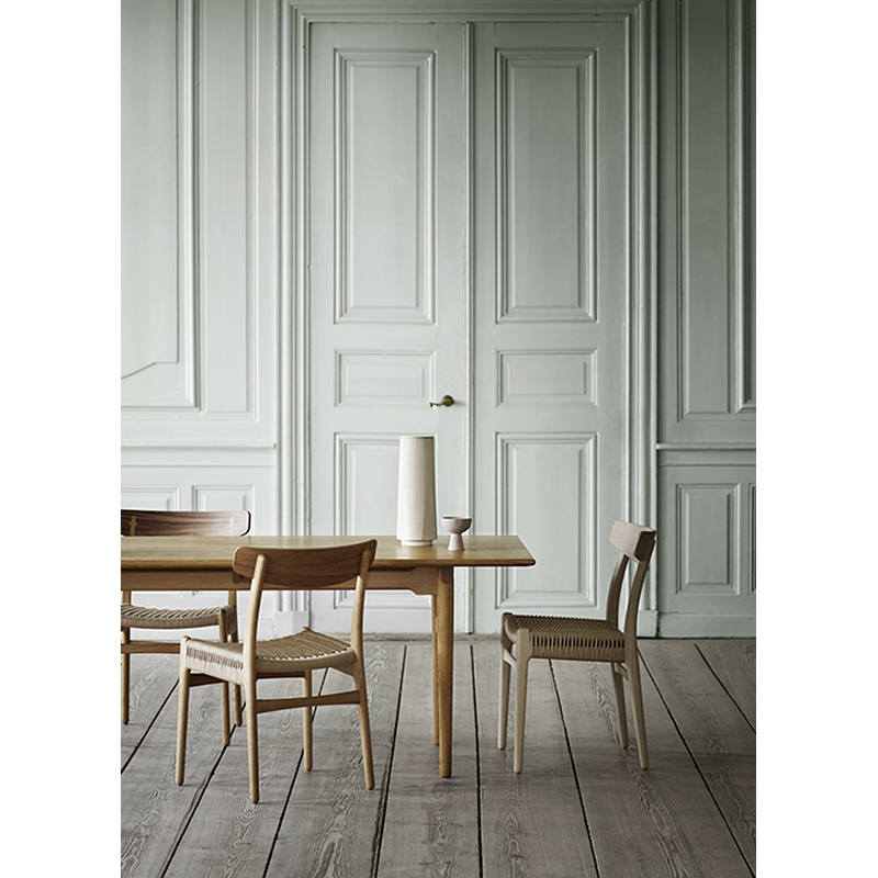 Chaise CH23 Chêne & noyer/ corde naturelle CARL HANSEN