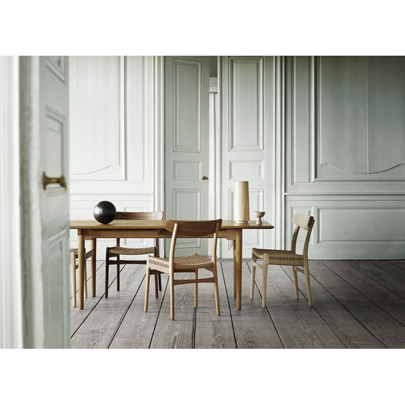 Chaise CH23 Chêne & noyer/ corde naturelle CARL HANSEN