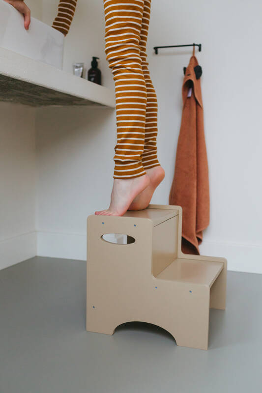 Jouet & accessoires enfant Marchepied STEP UP Beige NOFRED