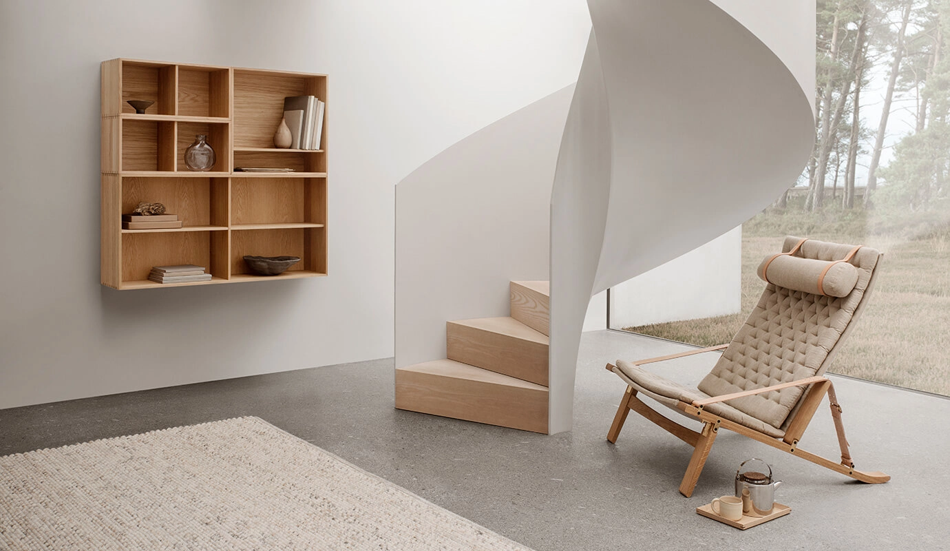 Second-life Lounge Chair