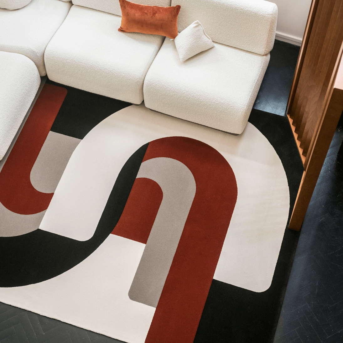 The Socialite Family – Mobilier design français | SILVERA